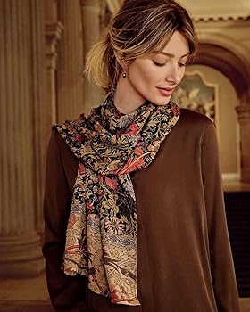 MMA Metropolitan Museum of Art, William Morris, Compton Silk